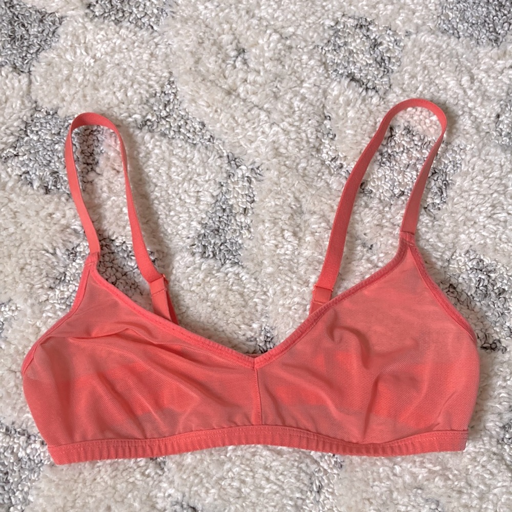 Negative bra